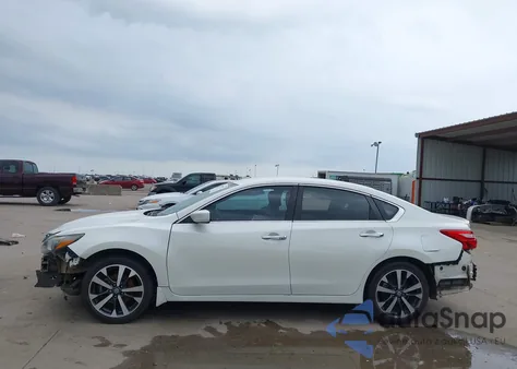 2016 Nissan Altima 2.5 Sr z USA, uszkodzony, nr VIN 1N4AL3AP6GC281776